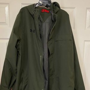 Men’s UA raincoat